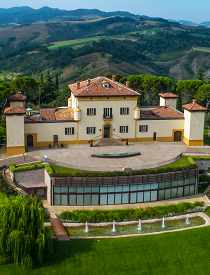 1. Palazzo di Varignana - Bentivoglio Palace.png