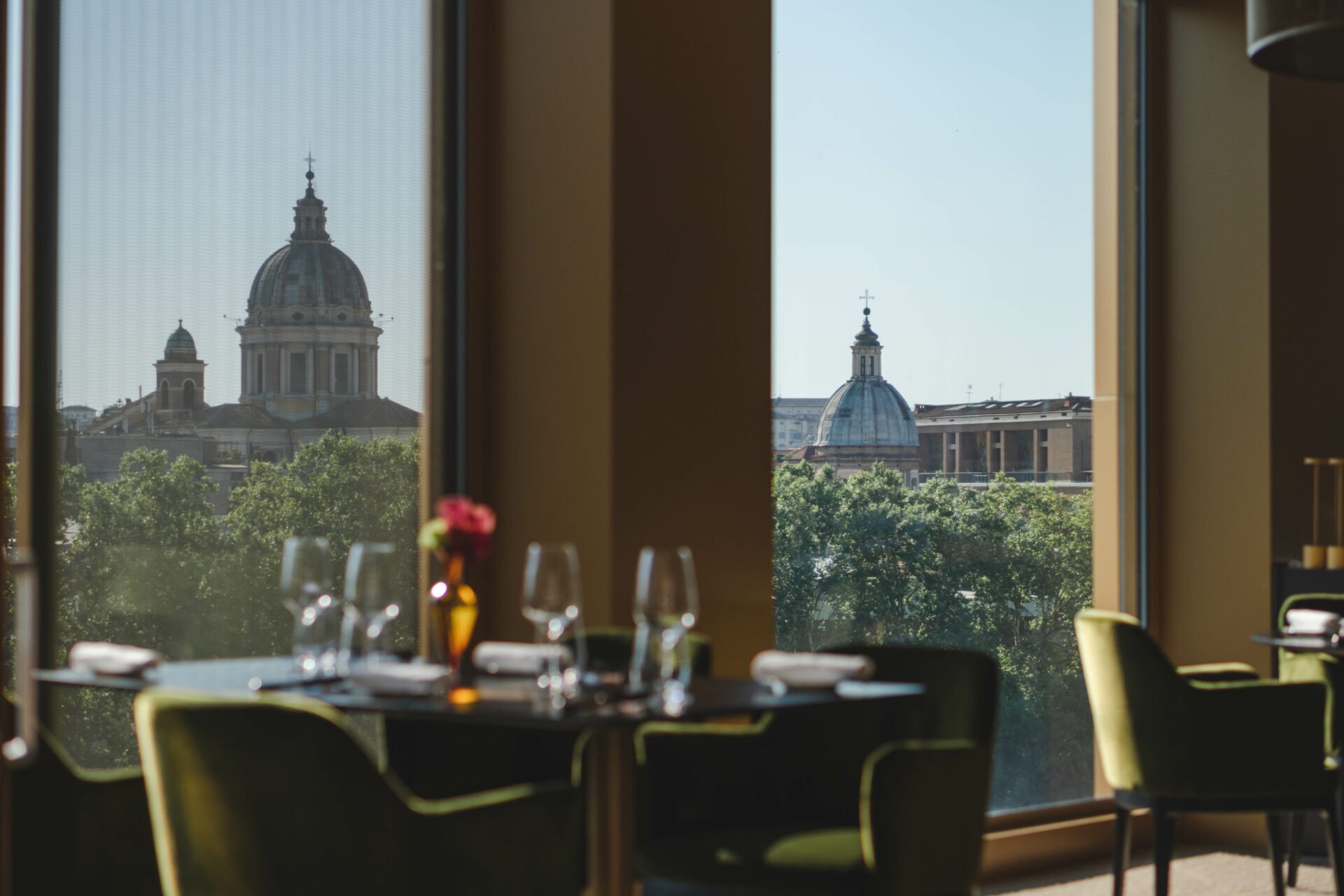 Oliva-restaurant_view.jpg